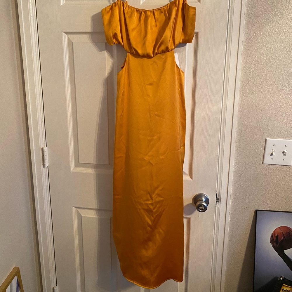 Pretty Lavish cut out maxi